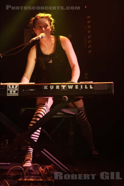 THE DRESDEN DOLLS - 2005-06-21 - PARIS - Nouveau Casino - 